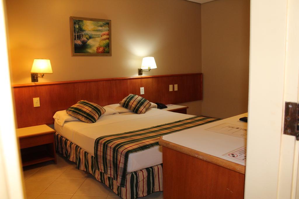 Marcopolo Suites Iguazu Пуэрто-Игуасу Экстерьер фото