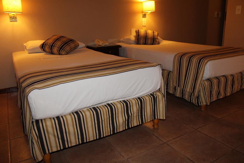 Marcopolo Suites Iguazu Пуэрто-Игуасу Экстерьер фото